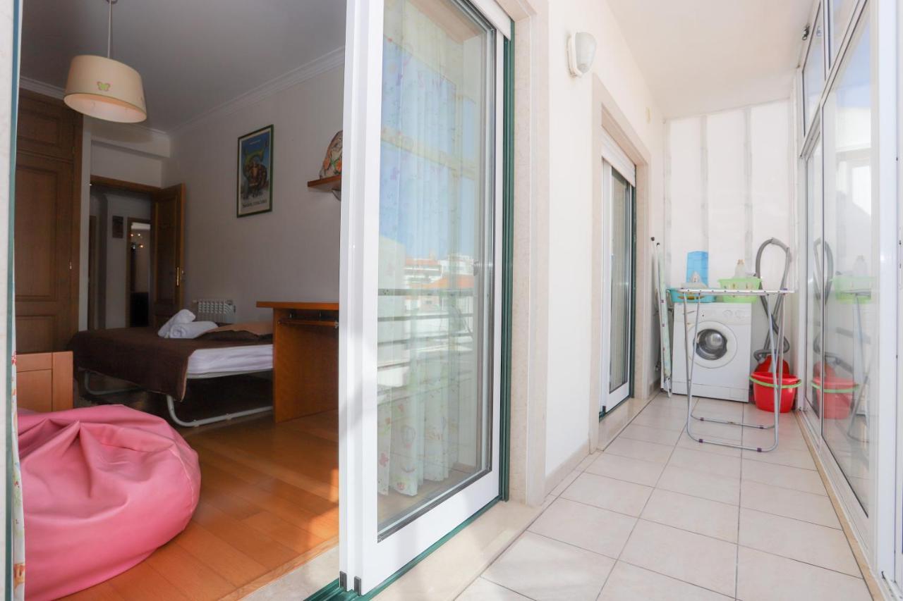 House Bay Apartment ฟิเกราดาฟอซ ภายนอก รูปภาพ